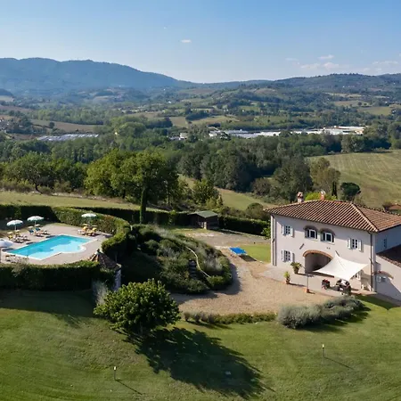 Villa Il Magnifico 10, Emma