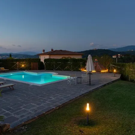 Villa Il Magnifico 10, Emma