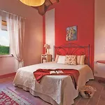 Villa Il Magnifico 10, Emma